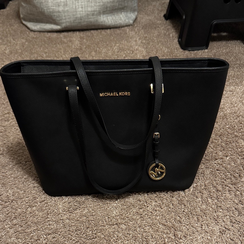 Michael Kors Classic Black Tote